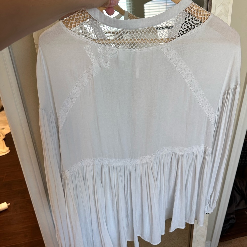Free People Don’t Let Go White Lace-Up Women's Top - Picture 4 of 7